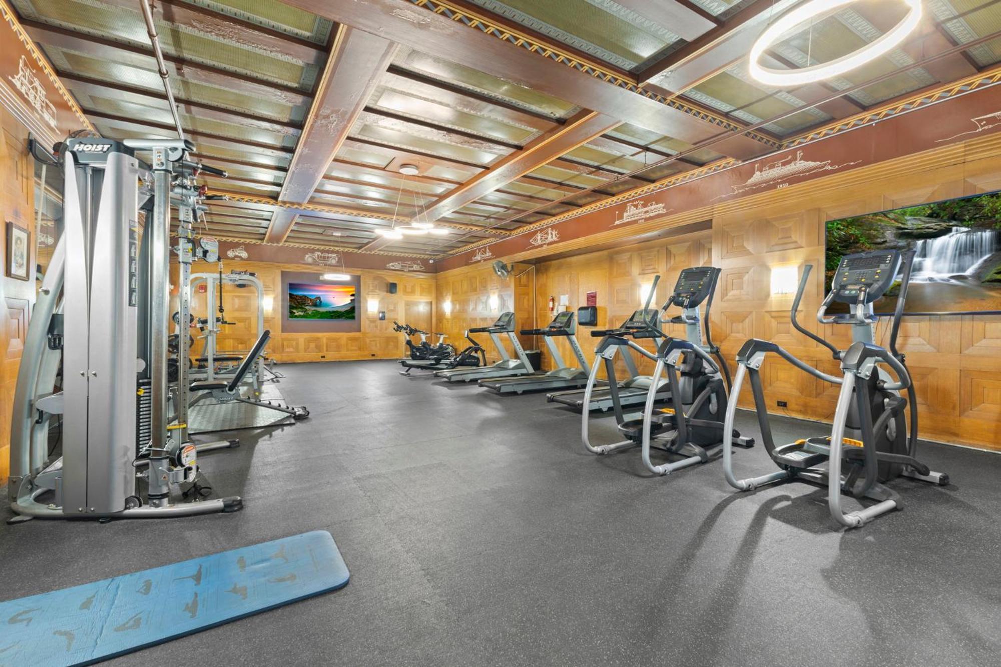 Indy Urban Stay - Skywalk - Sleeps 8 - Downtown - Stadium Indianapolis Exteriör bild